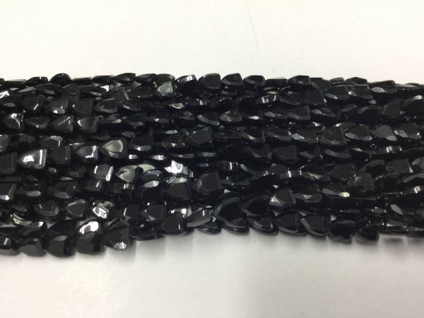Black Spinal Straight Drilled Trillions Faceted
