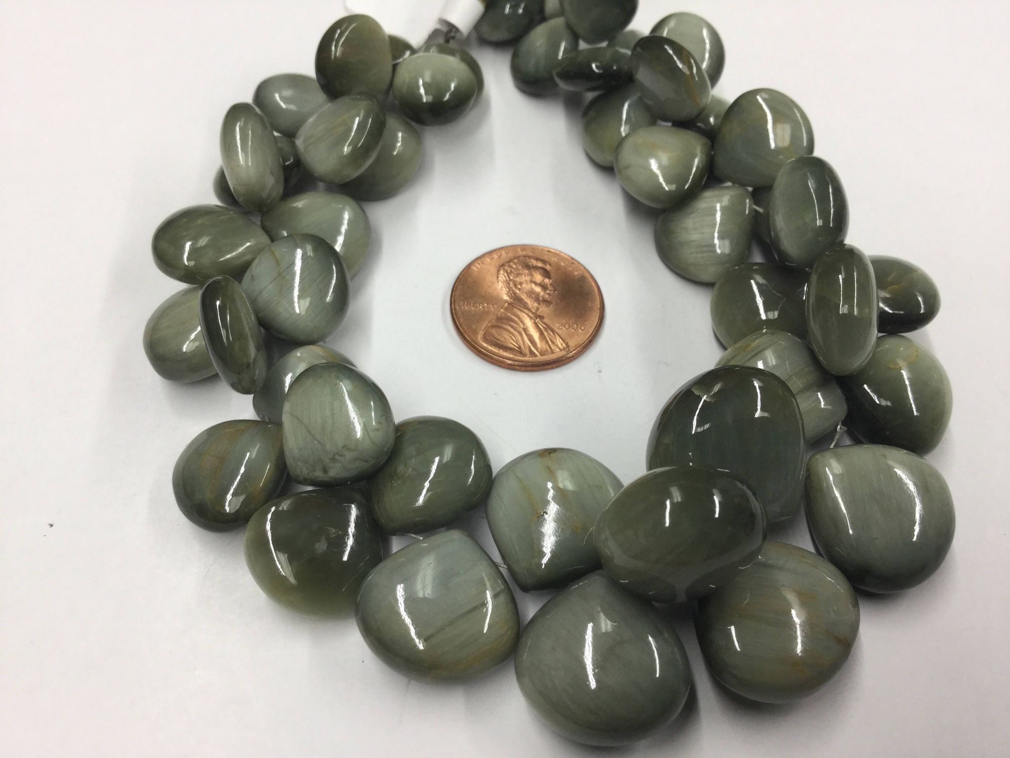 Cats Eye Hearts Smooth