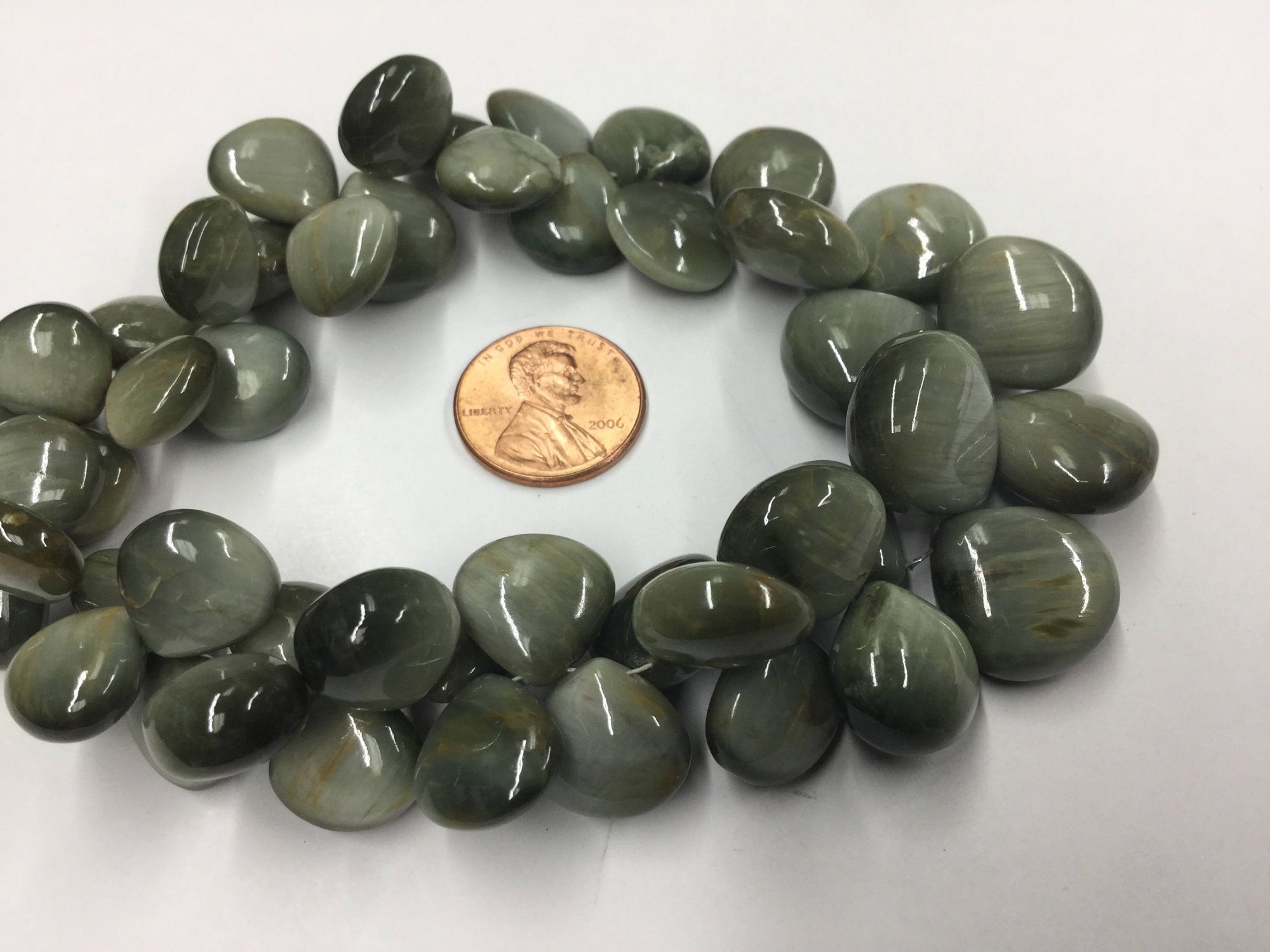 Cats Eye Hearts Smooth