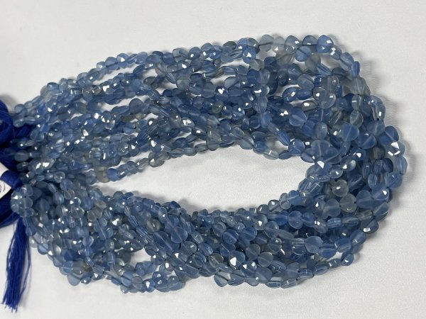 Blue Chalcedony Heart Straight Drill Faceted