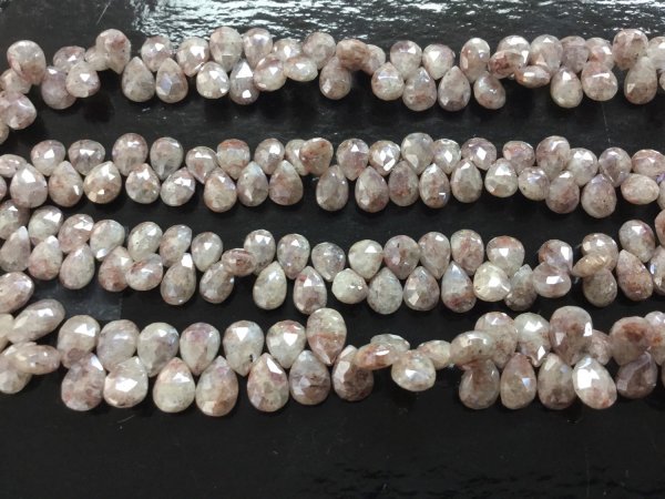 Coated Corundum Pears Faceted