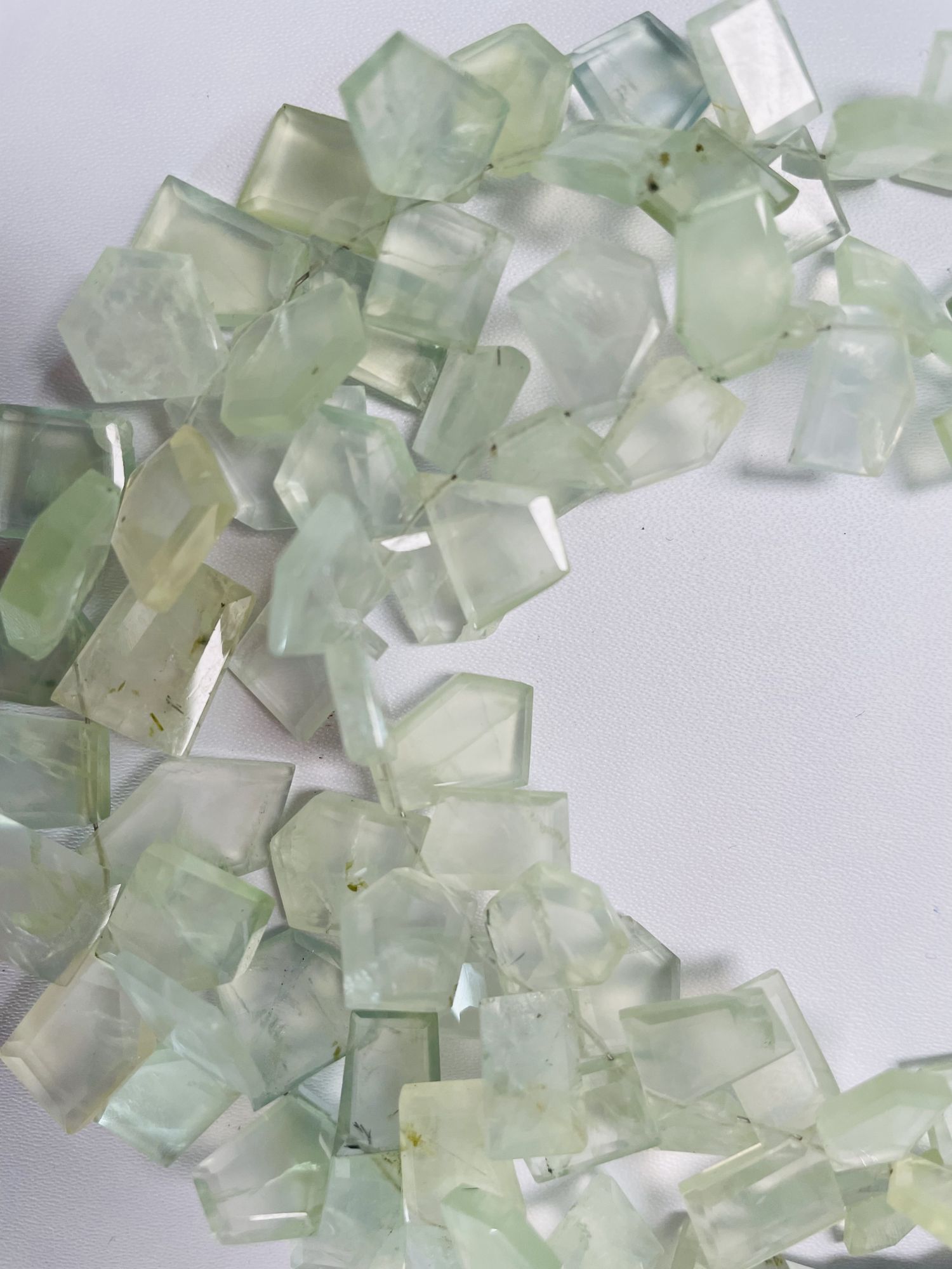 Prehnite Funky Slices