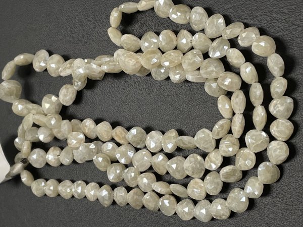 Pearl White Silverite Heart Faceted