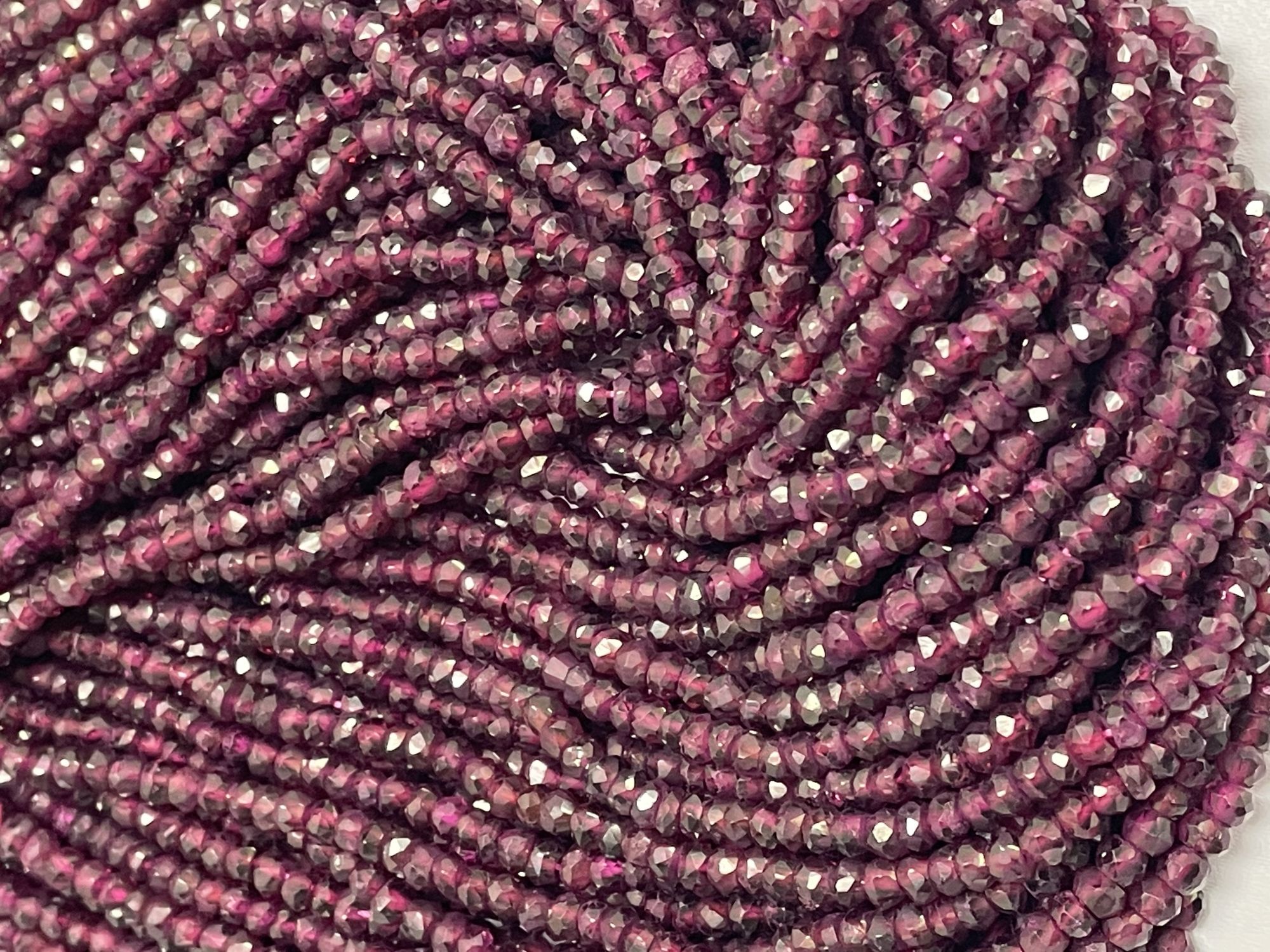 Rhodolite Garnet Rondelle Faceted