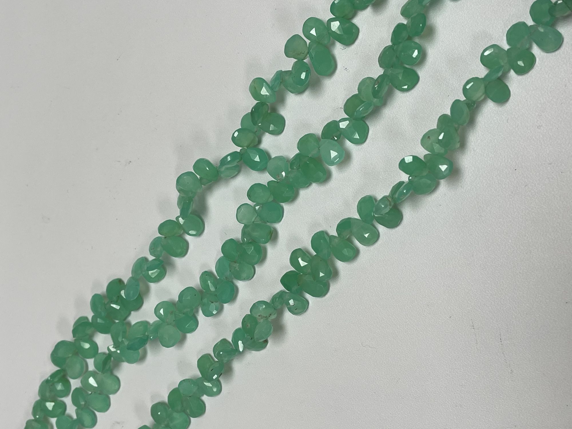 Chrysoprase Pear Faceted