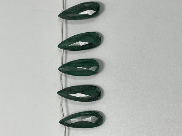 Malachite Long Pear Faceted