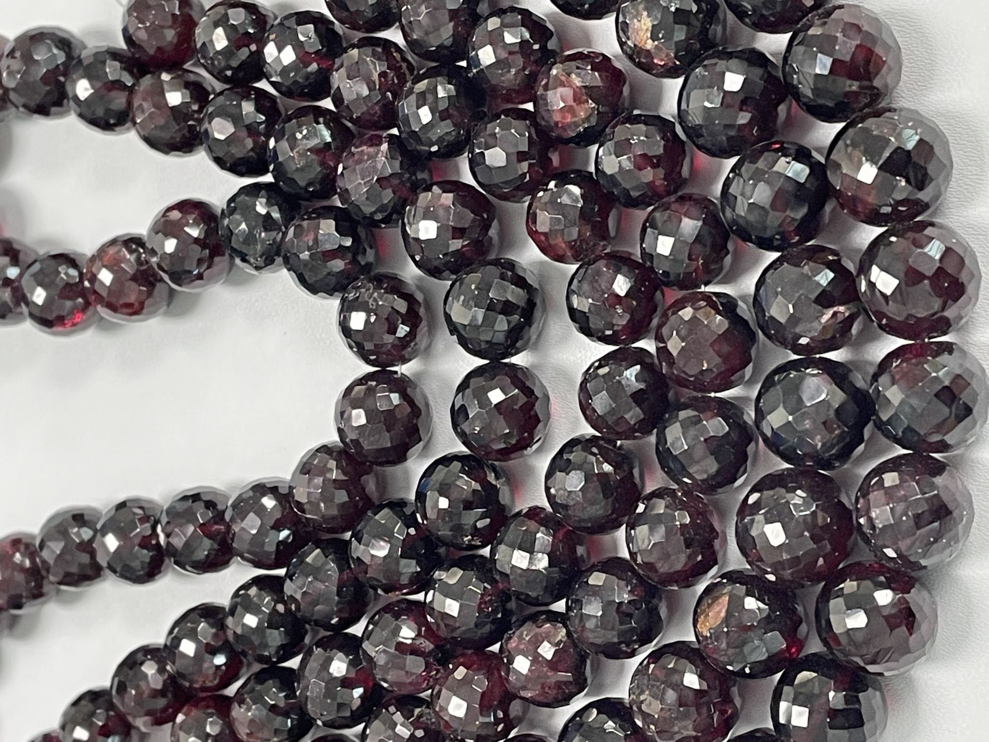 Red Garnet Round Faceted