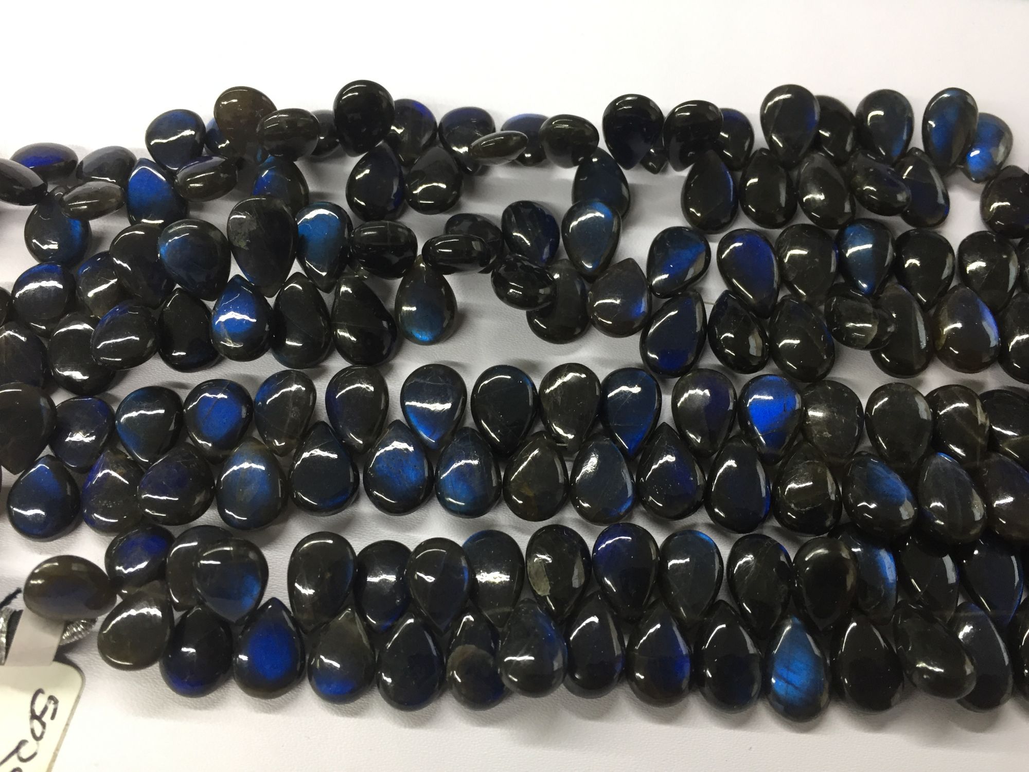 Natural Black Labradorite Pears Smooth