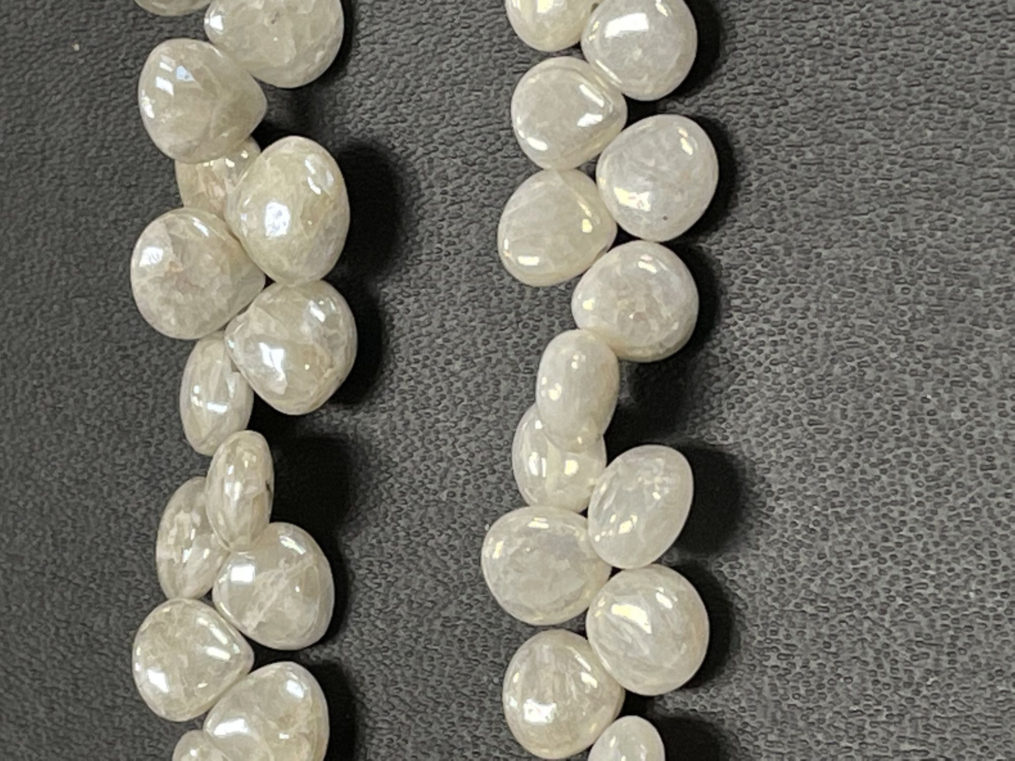 Pearl White Silverite Heart Smooth