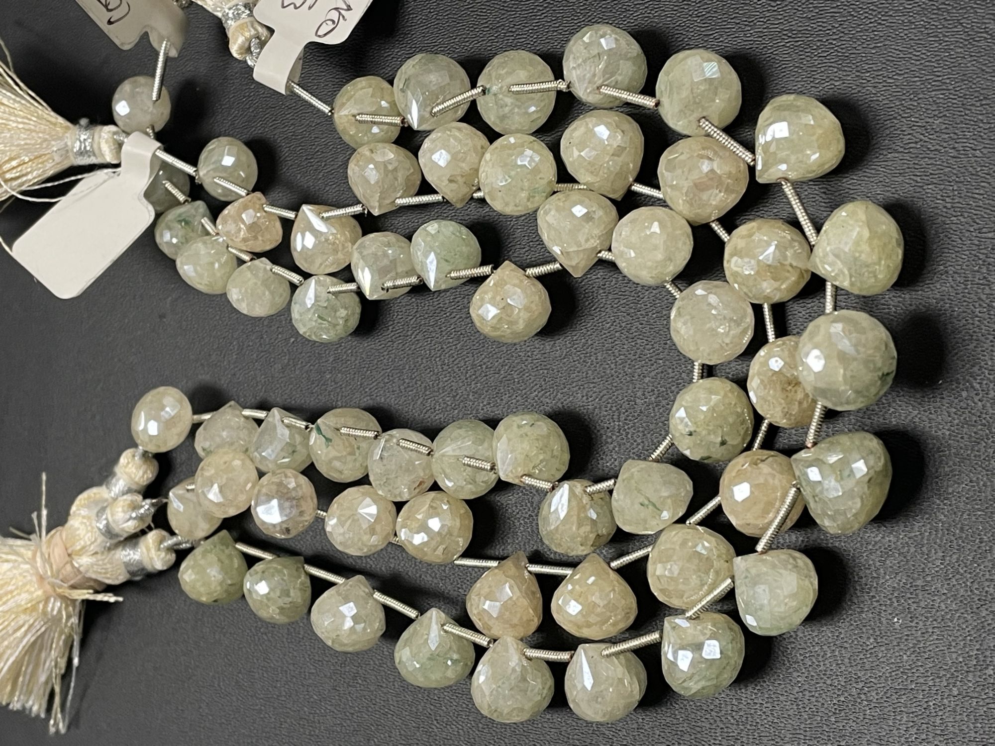 Coated Grapolite Onion Faceted