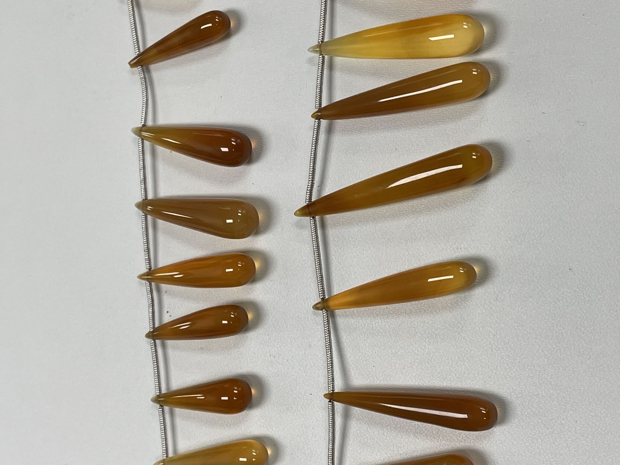 Chalcedony Long Drops Smooth