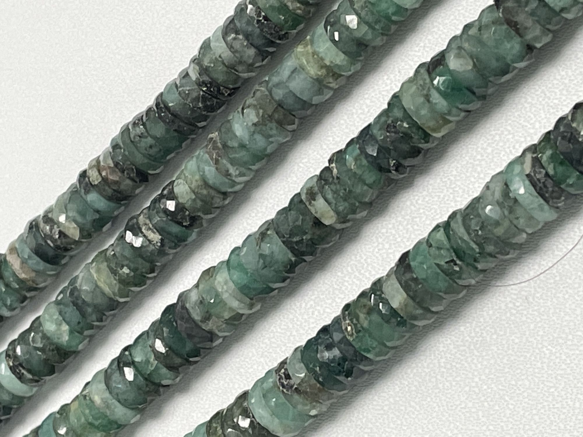 Emerald Tire Faceted