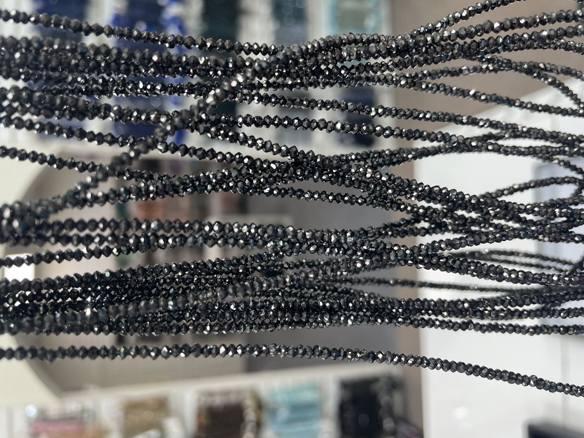 Black Diamonds Rondelles Faceted