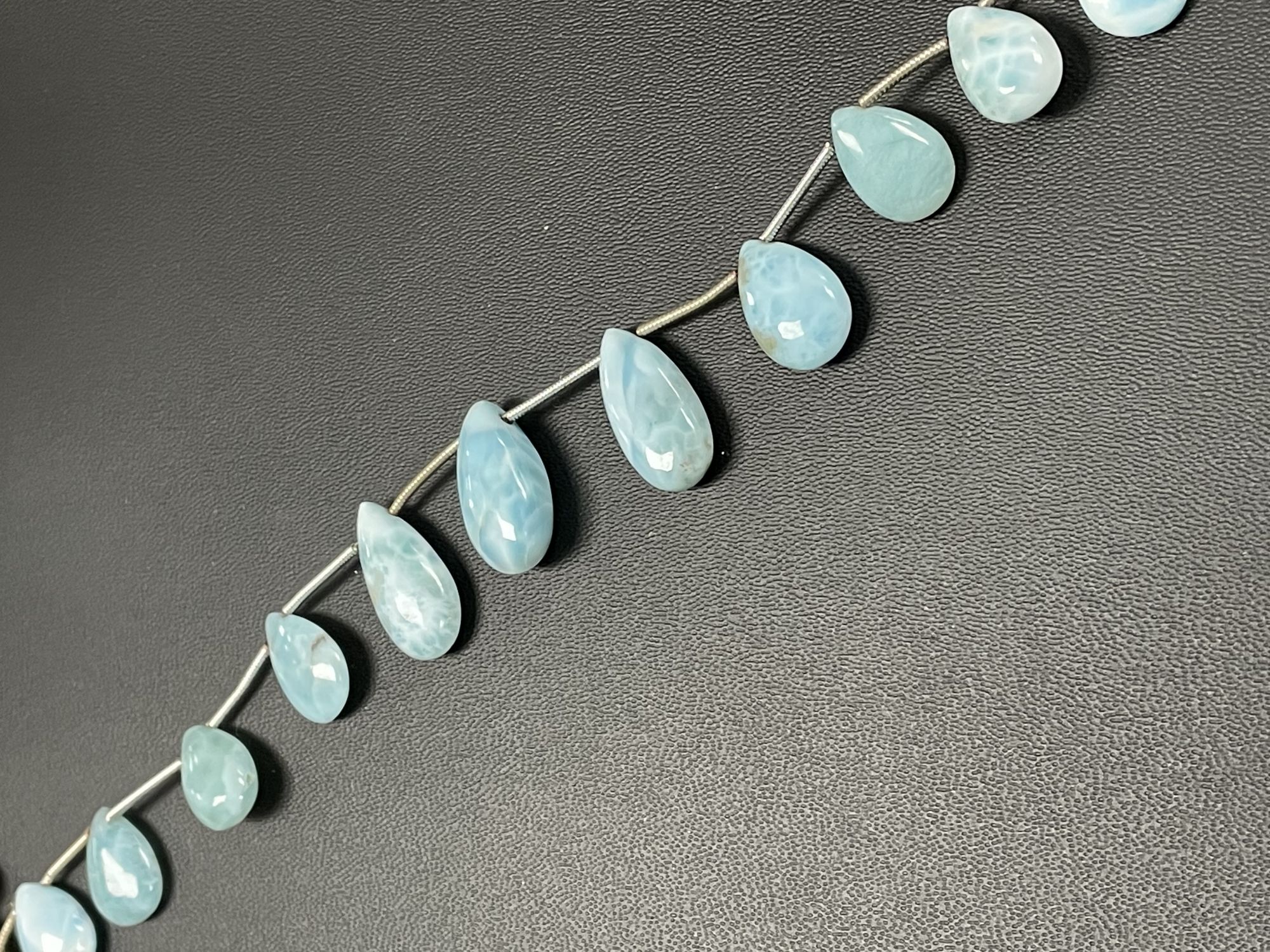 Larimar Pear Smooth