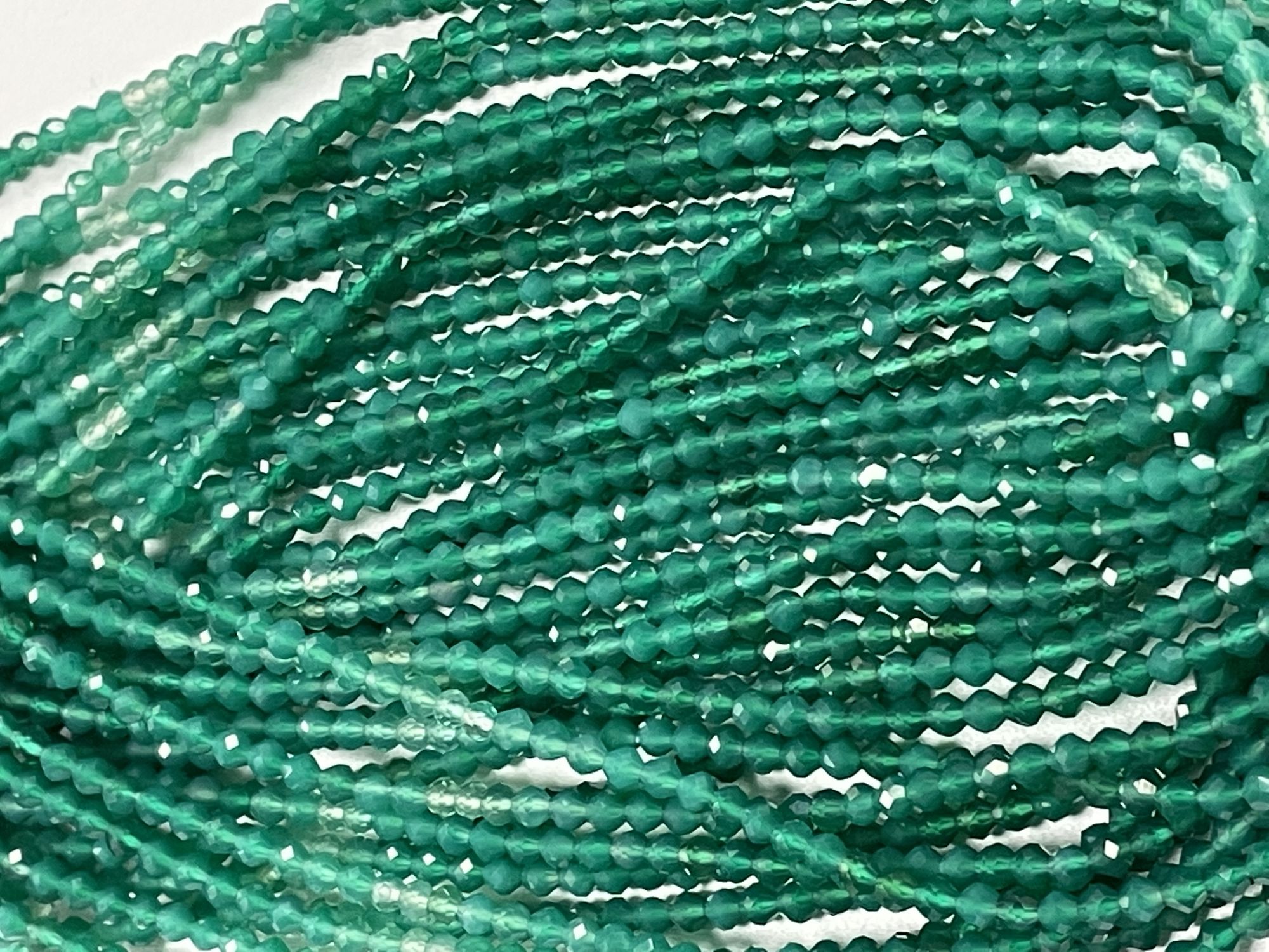 Shaded Green Onyx Rondelle Faceted