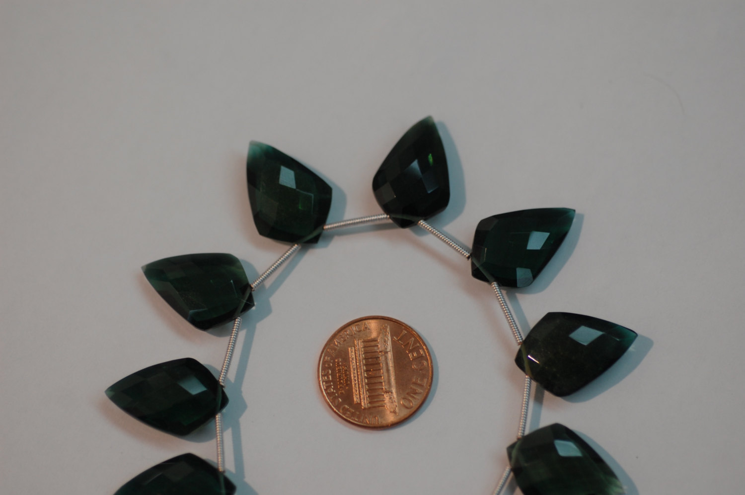 Forest Hydro Green leaf Checker Board Cut Quartz