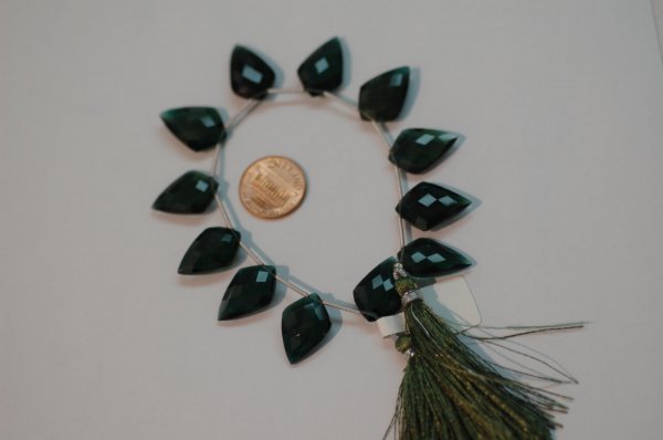 Forest Hydro Green leaf Checker Board Cut Quartz