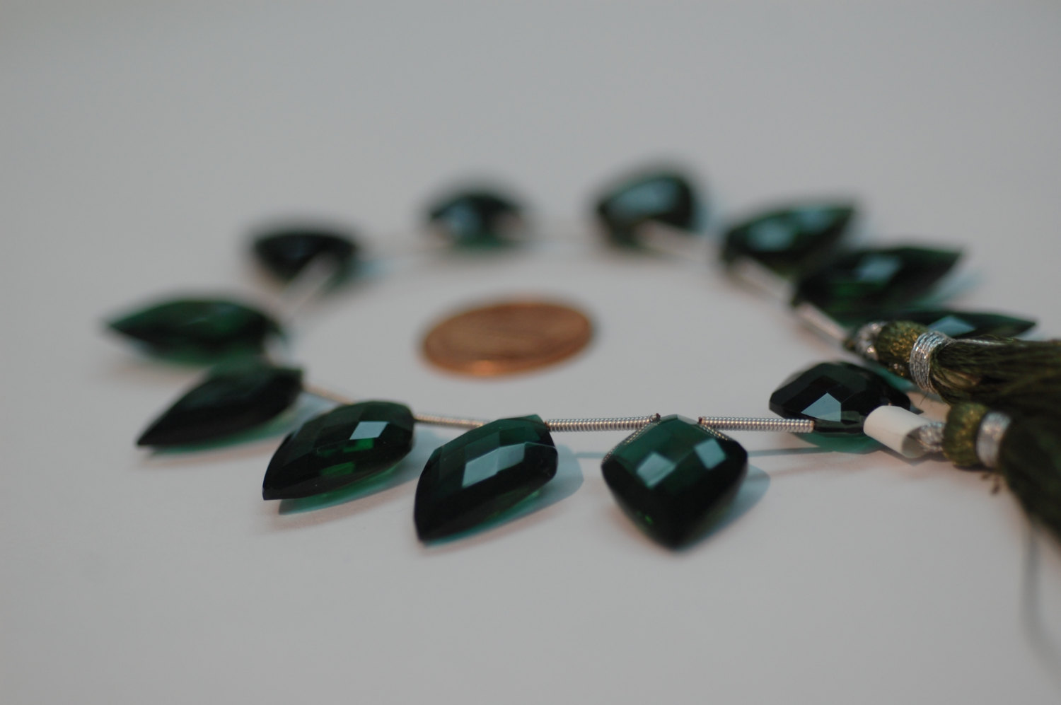 Forest Hydro Green leaf Checker Board Cut Quartz