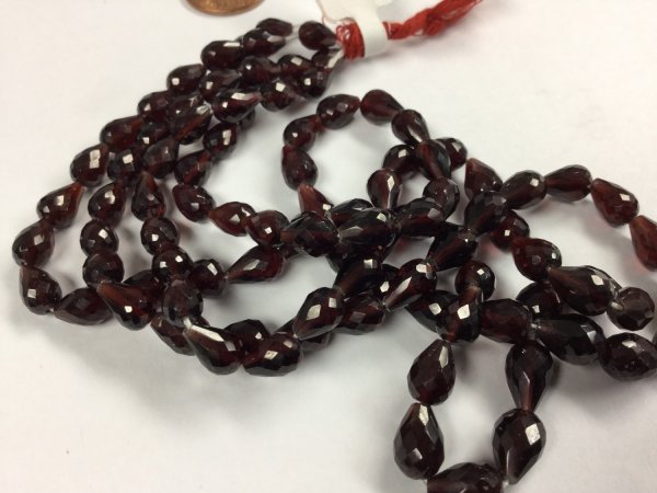 Garnet Straight Drilled Drops Faceted