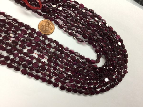Garnets Ovals Smooth