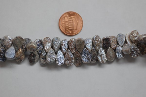 Gray Quartz Pear Faceted (Coated)