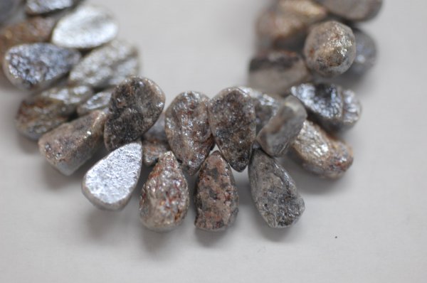 Gray Quartz Pear Faceted (Coated)