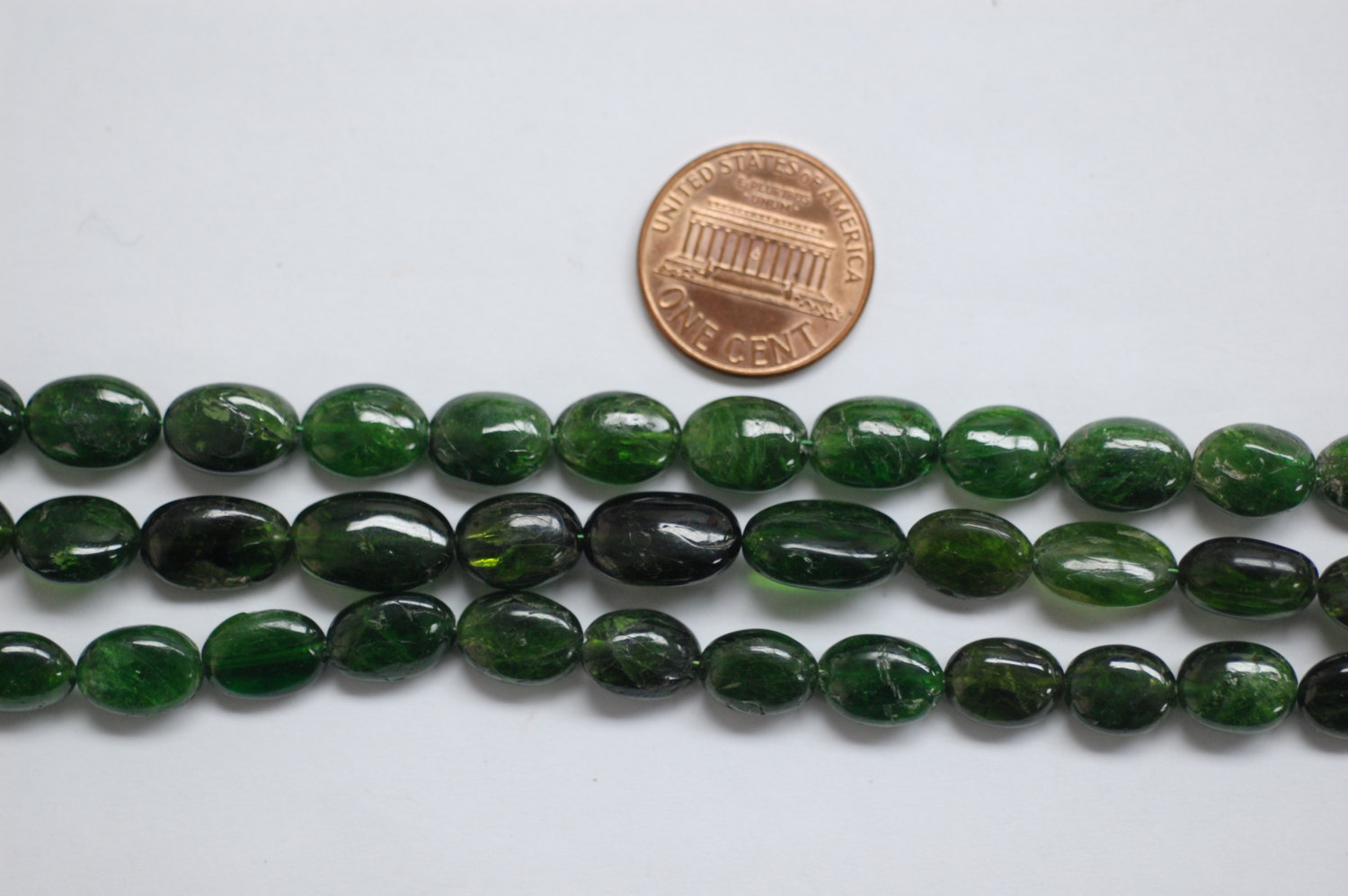 Green Tourmaline Oval Smooth