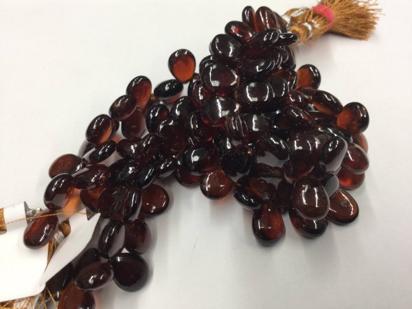 Hessonite Garnet Pears Smooth