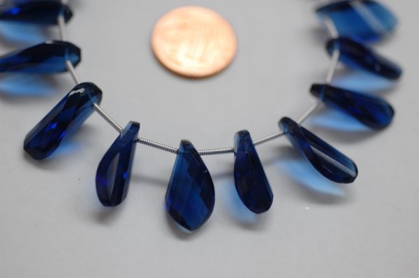 Hydro Dark Blue Twisted Leaf Faceted