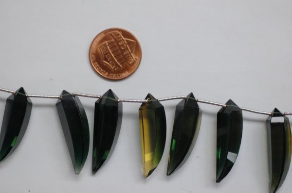 Hydro Forest Green Okra Faceted (5 Pieces)