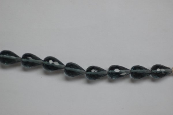 Hydro Gray Quartz Straight Drill drops Faceted