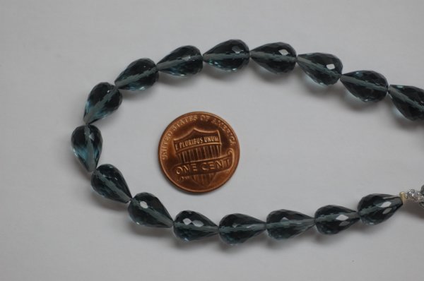 Hydro Gray Quartz Straight Drill drops Faceted