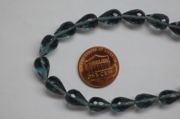 Hydro Gray Quartz Straight Drill drops Faceted
