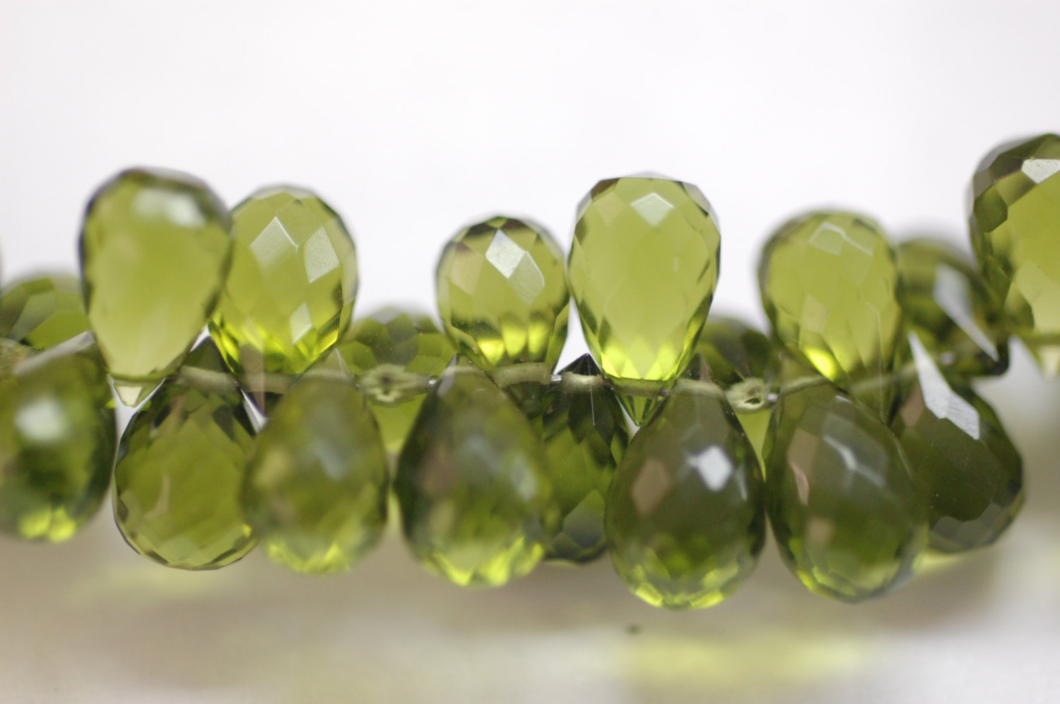Hydro Olive Quartz Drops Faceted