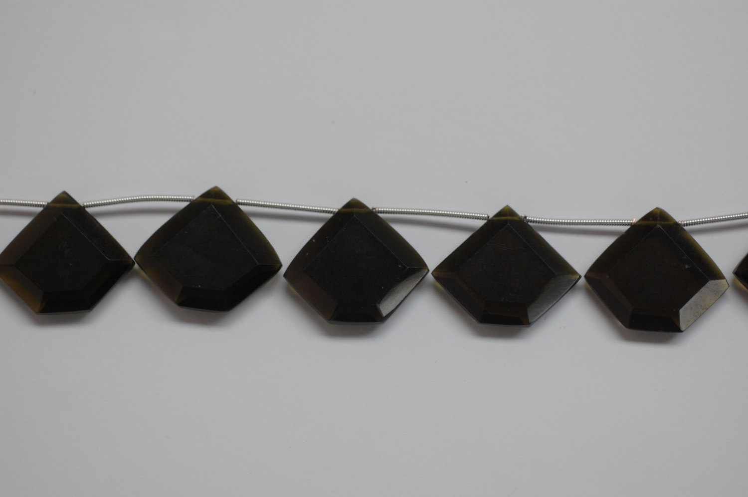 Hydro Quartz Forest Dark Green Hexagon Shape Faceted
