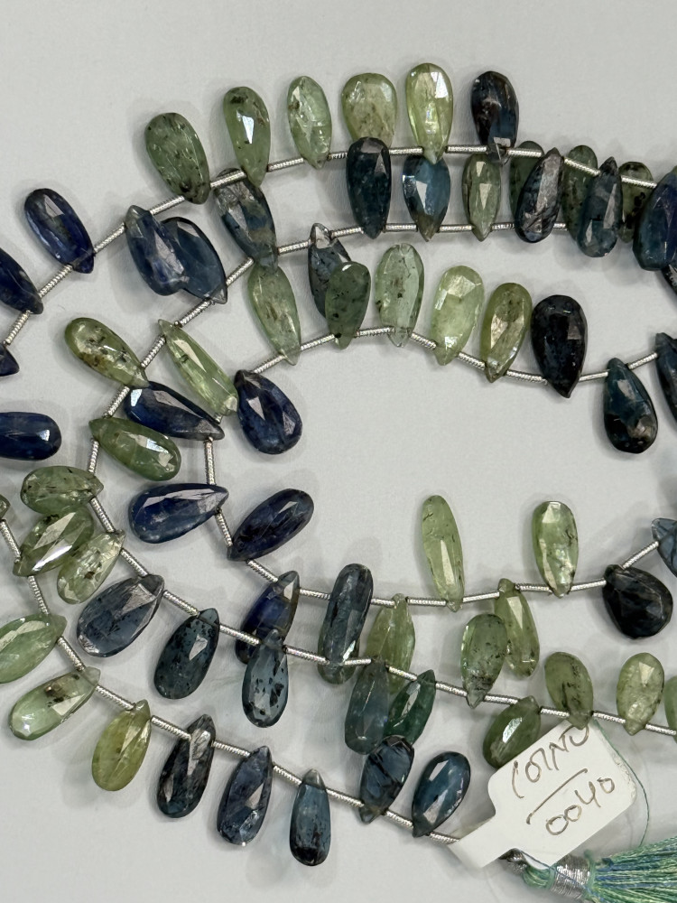 Image of Kyanite Pear Faceted