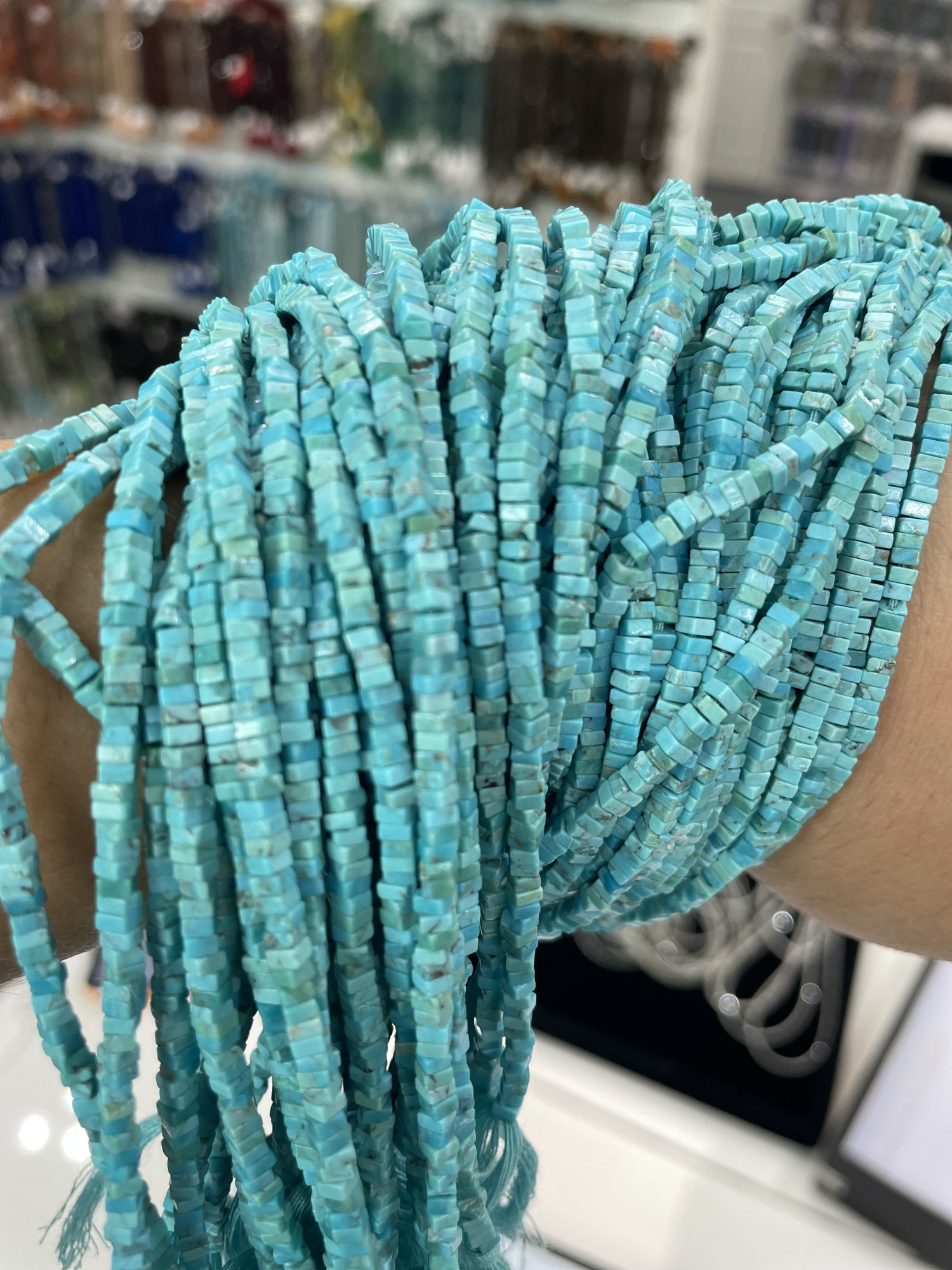 Turquoise Cube Faceted