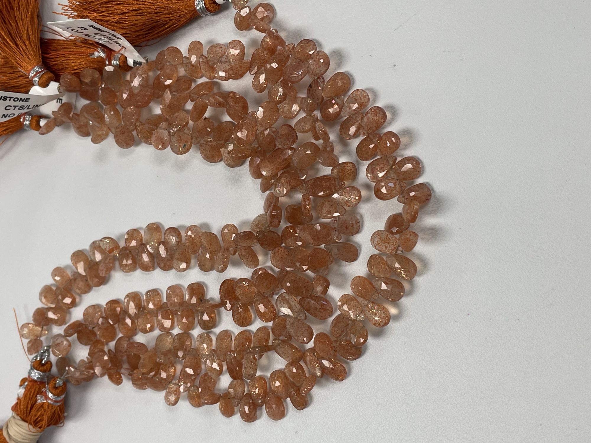 Suntone Pear Faceted
