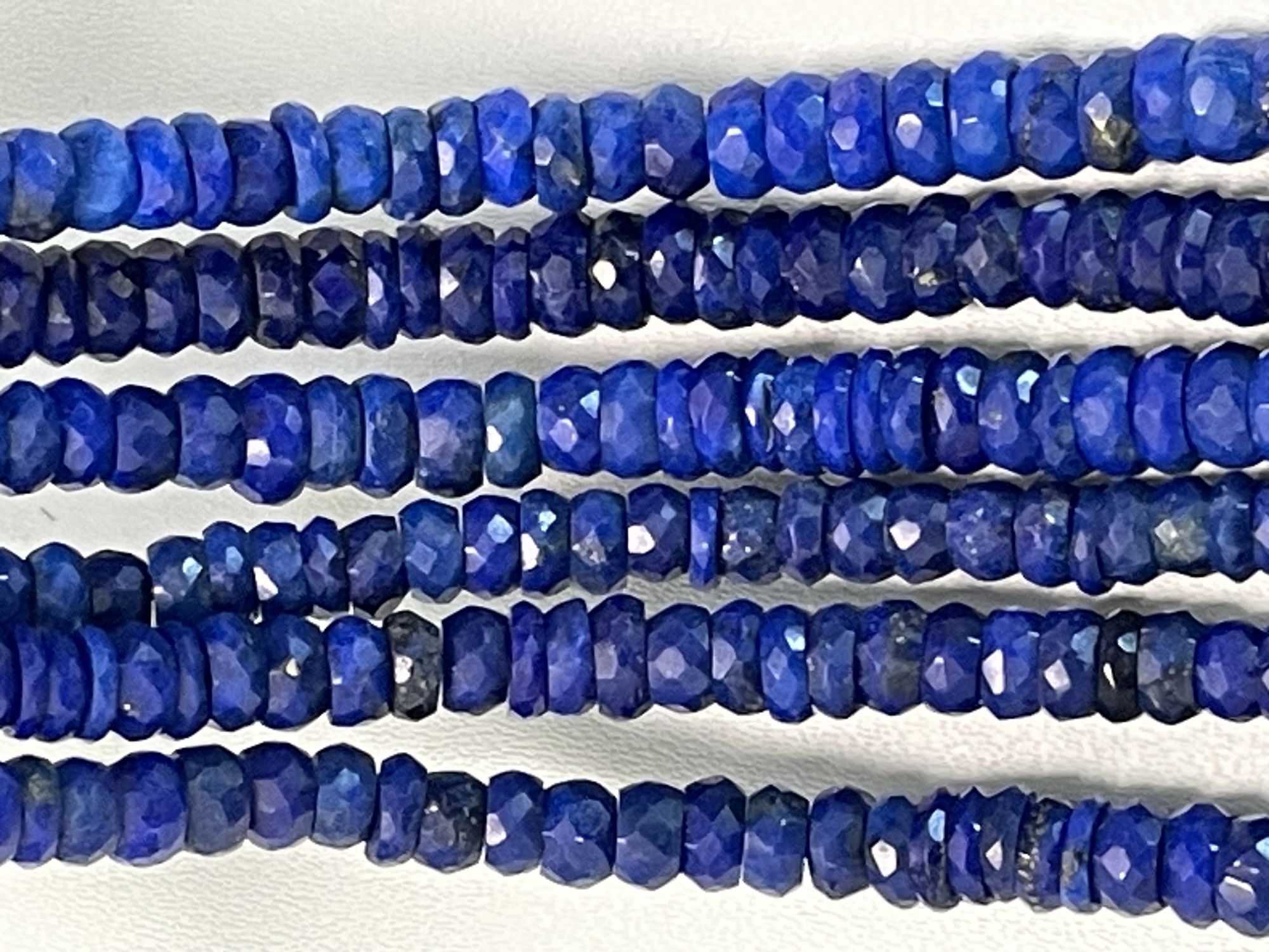 Lapis Tire Faceted