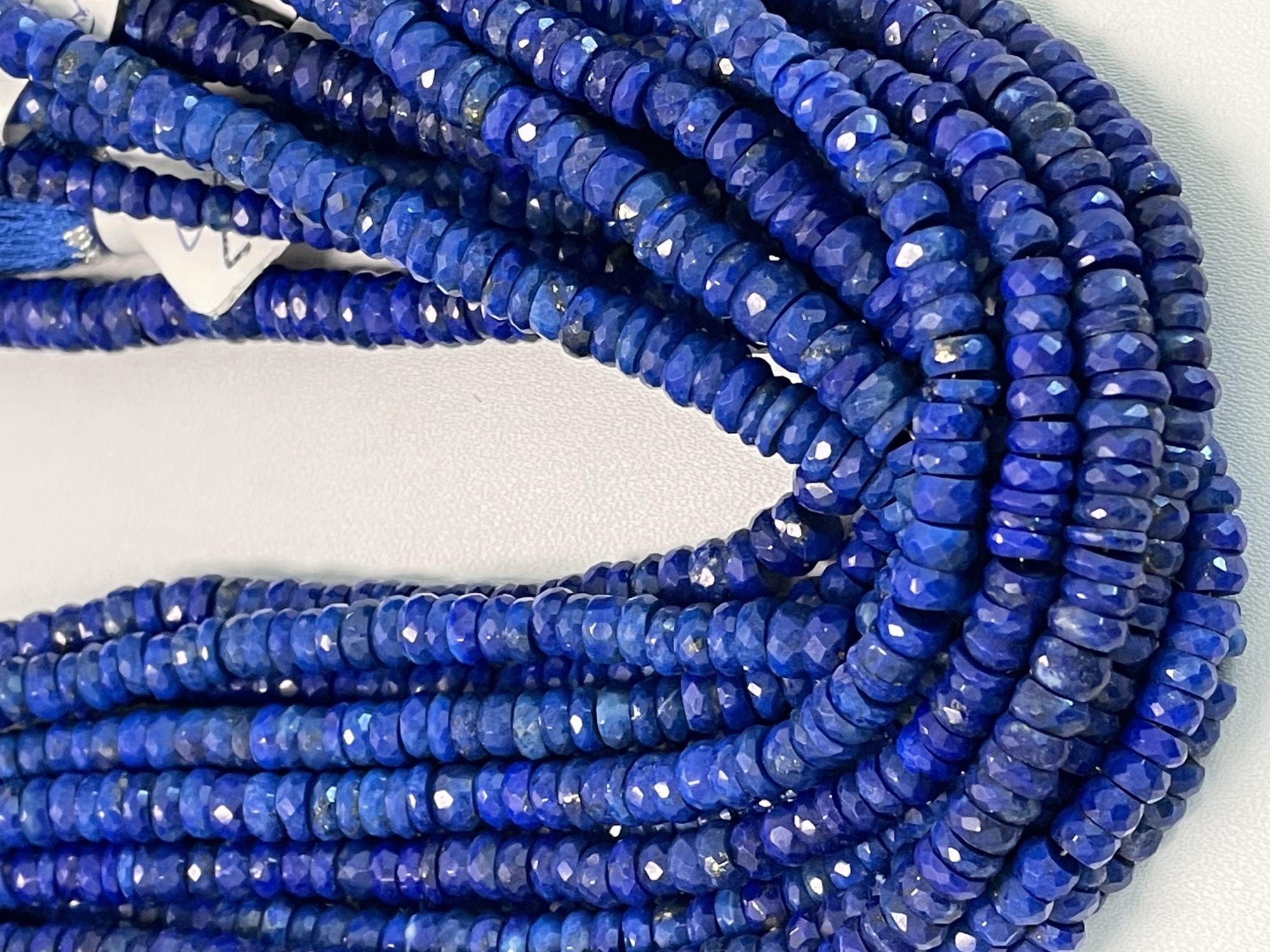 Lapis Tire Faceted