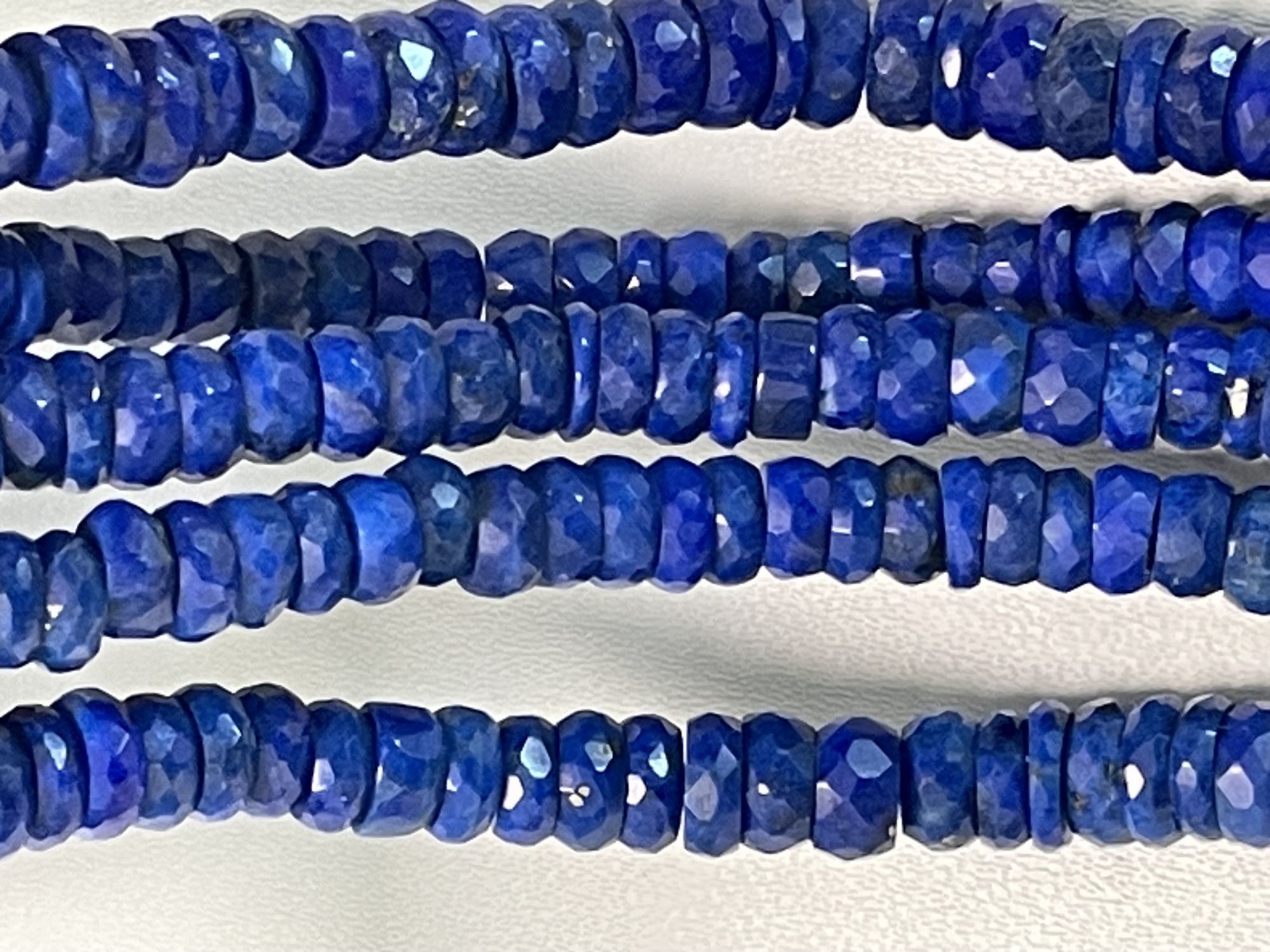Lapis Tire Faceted