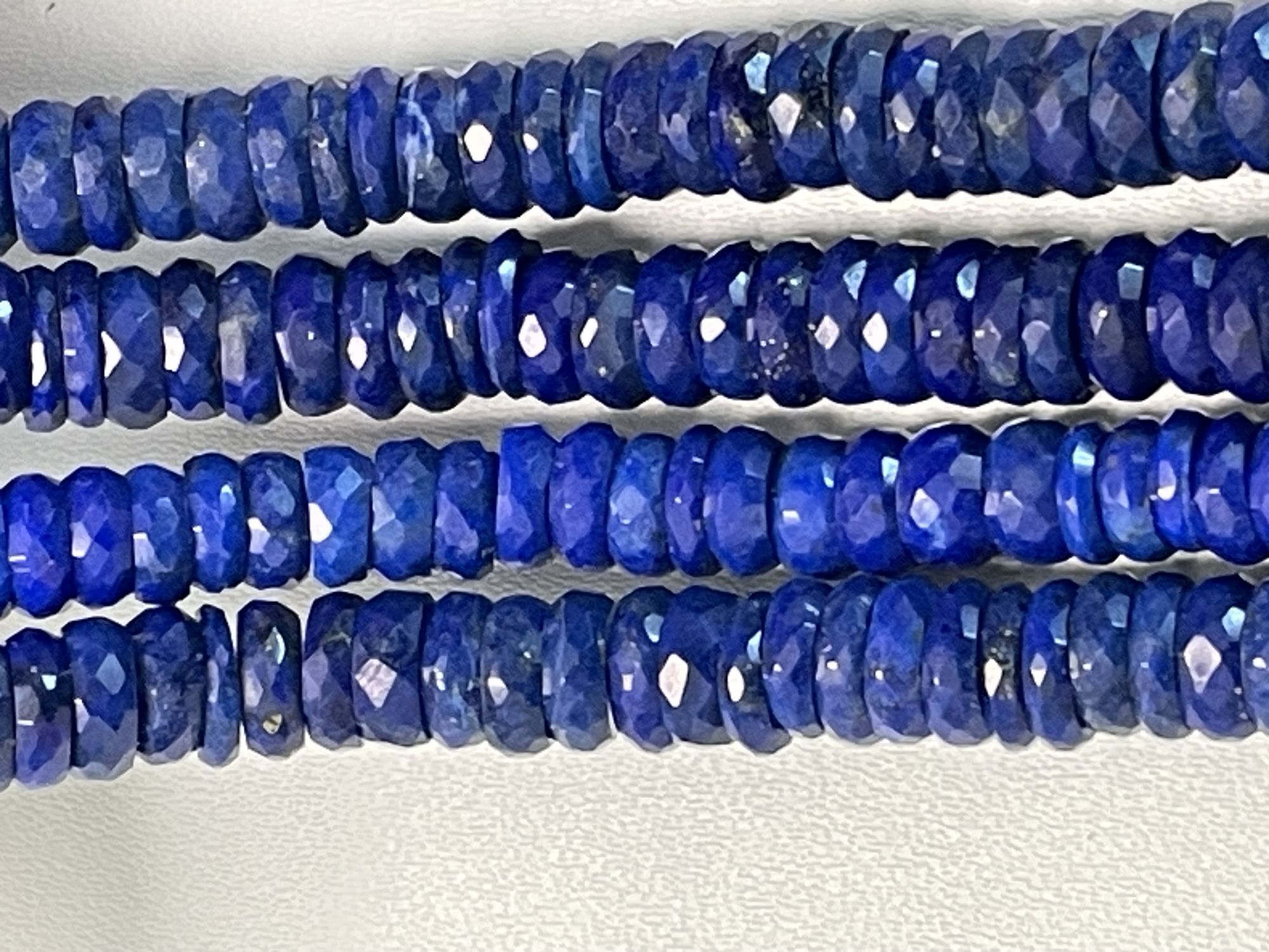 Lapis Tire Faceted