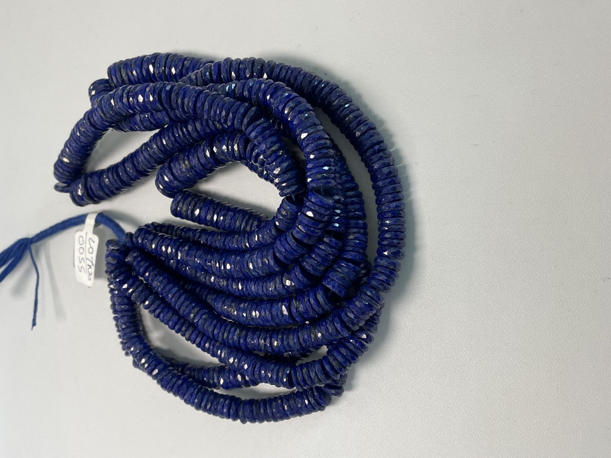 Lapis Tire Faceted