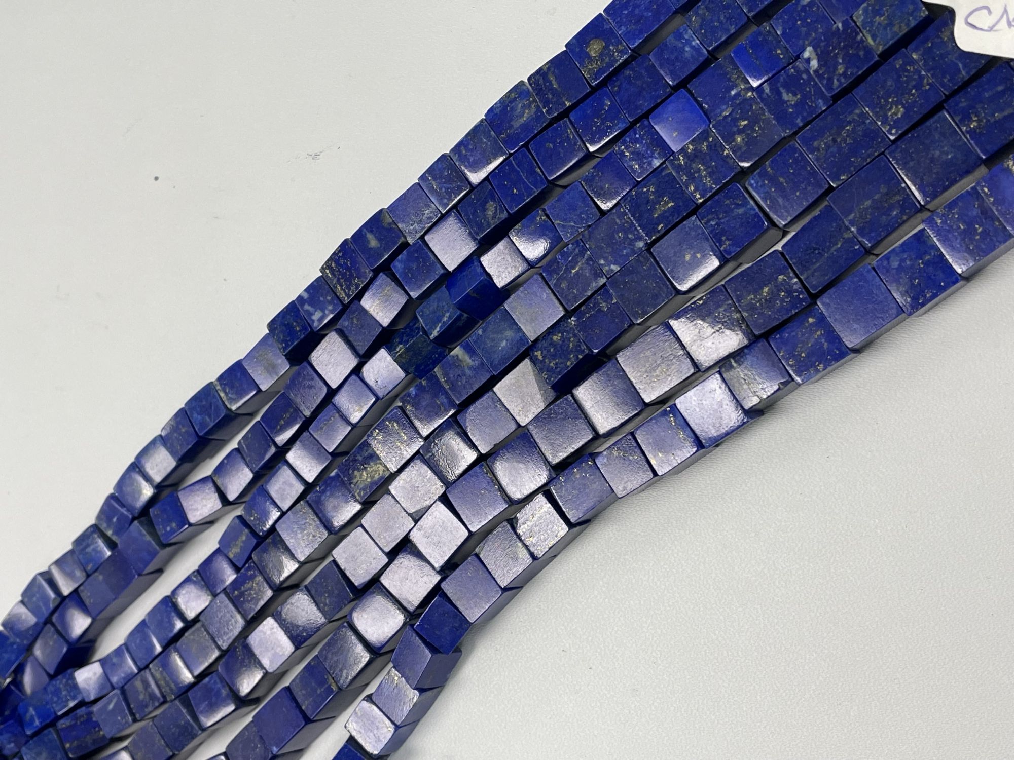 Lapis Cube Faceted