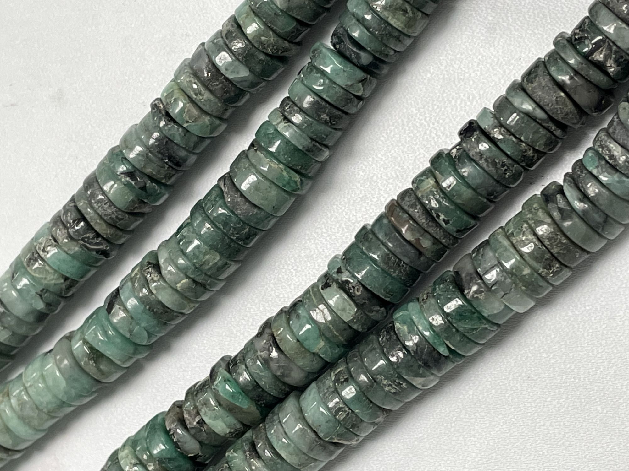 Shaded Emerald Tire Smooth