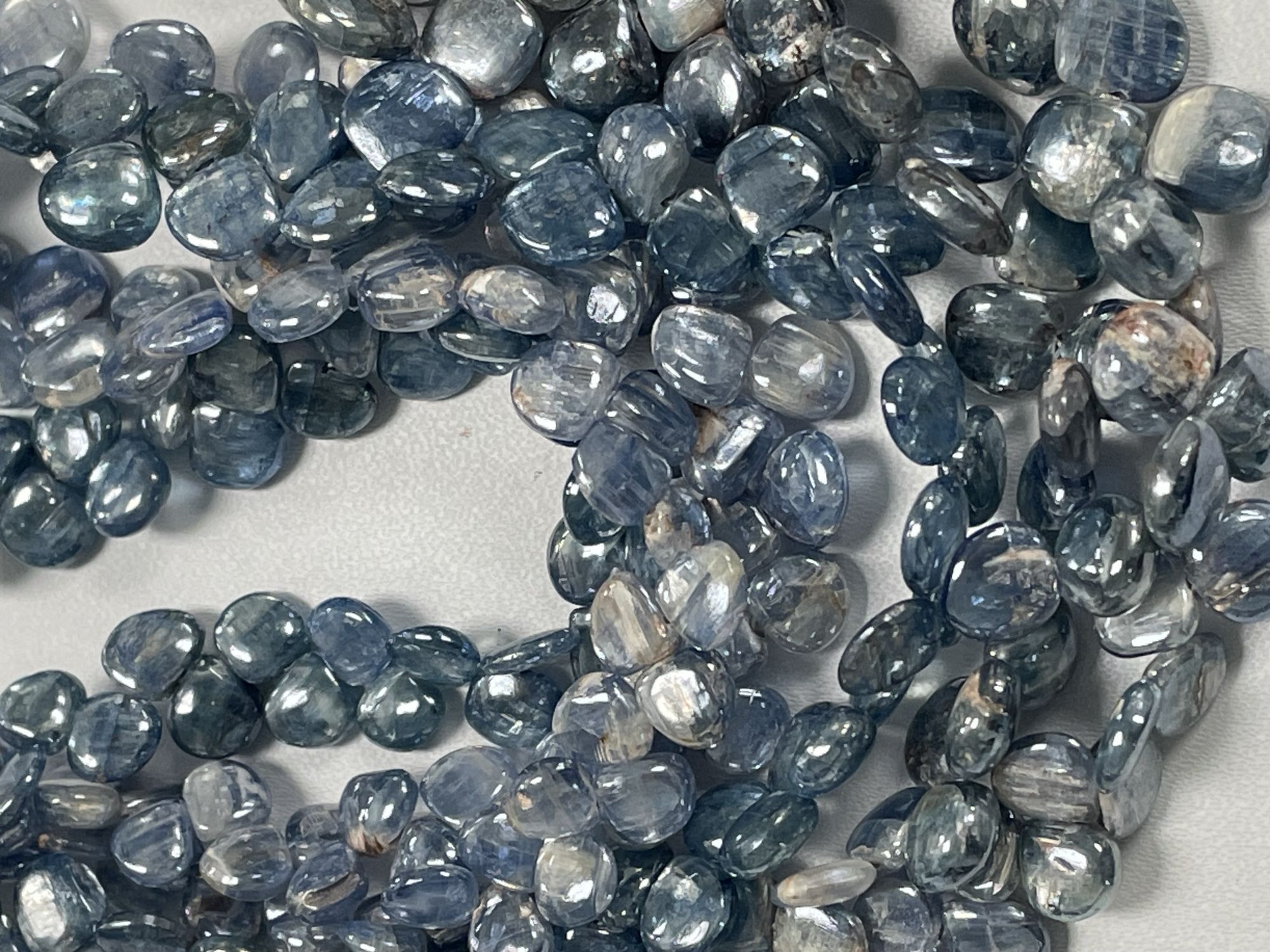 Coated Blue Kyanite Heart Smooth