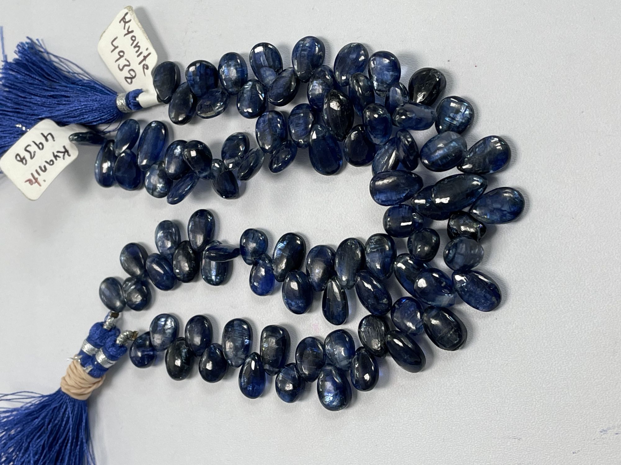 Blue Kyanite Pear Smooth