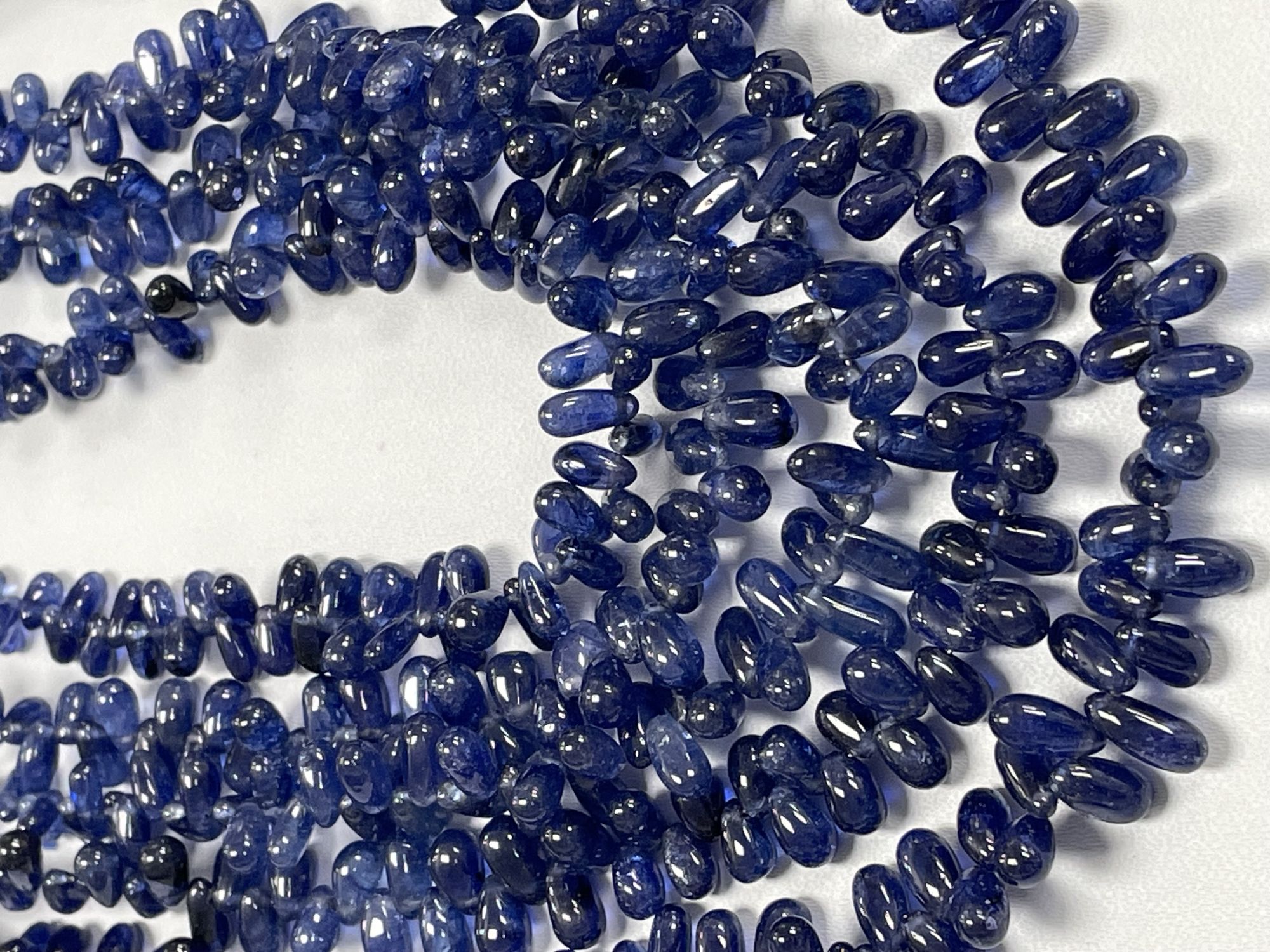 Blue Sapphire Drop Smooth