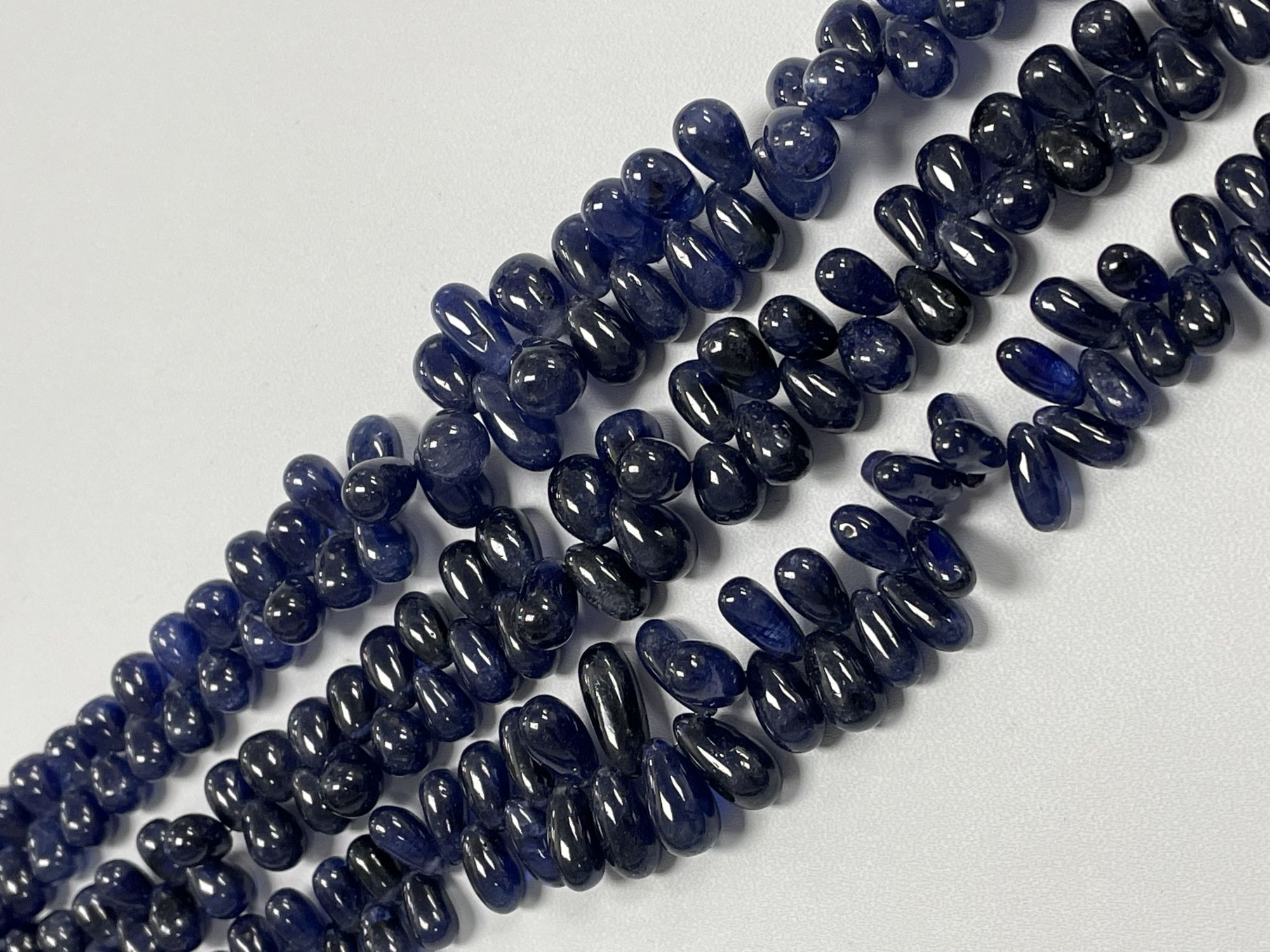 Blue Sapphire Drop Smooth