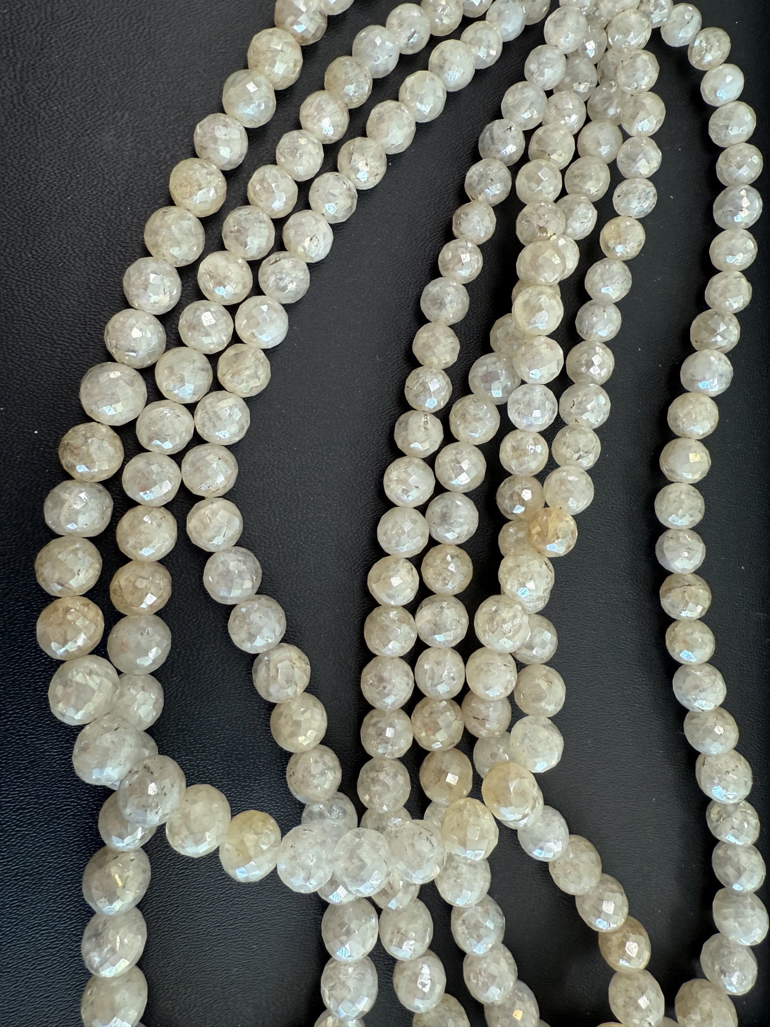 Coated Quartz Round Faceted